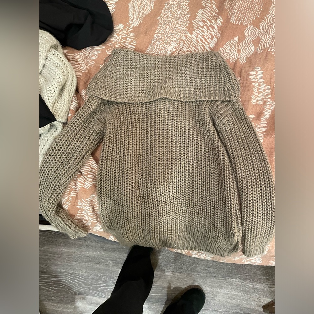 Vestique off shoulder sweater